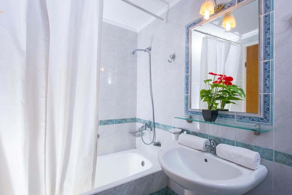 Irida Aparthotel Malia Bagian luar foto